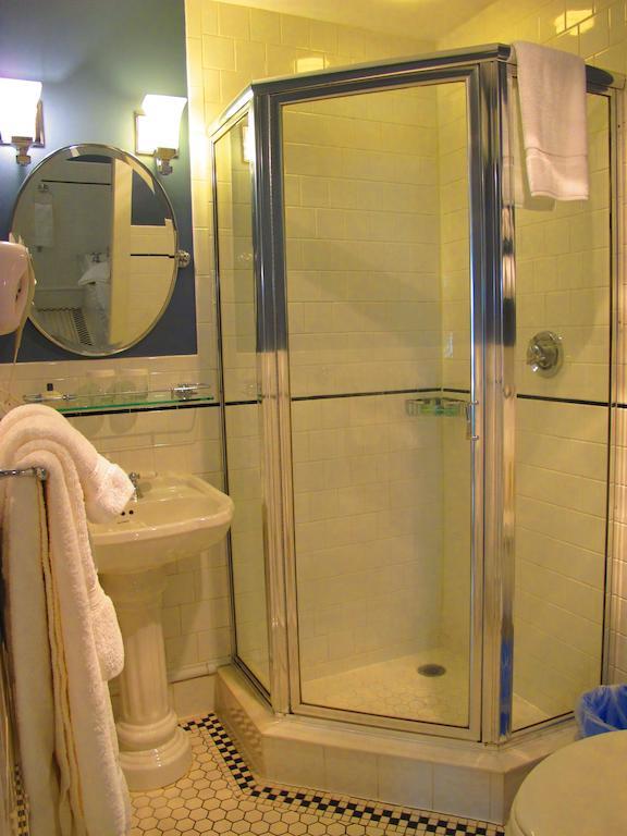Mary Prentiss Inn Кембридж Экстерьер фото