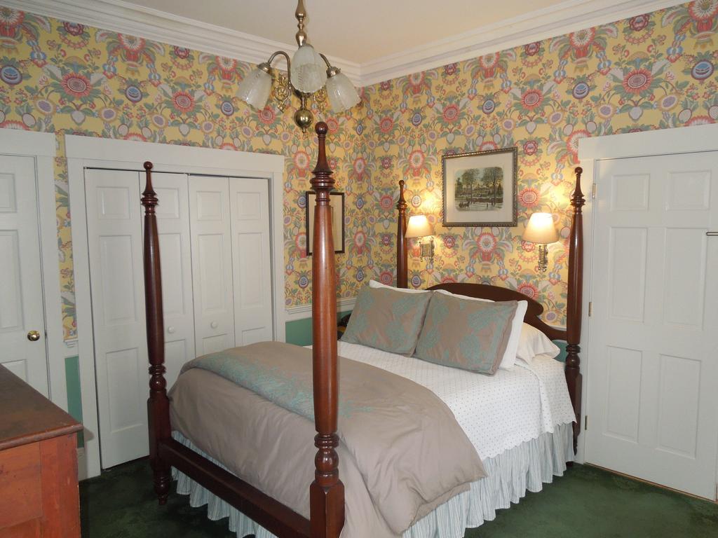 Mary Prentiss Inn Кембридж Экстерьер фото